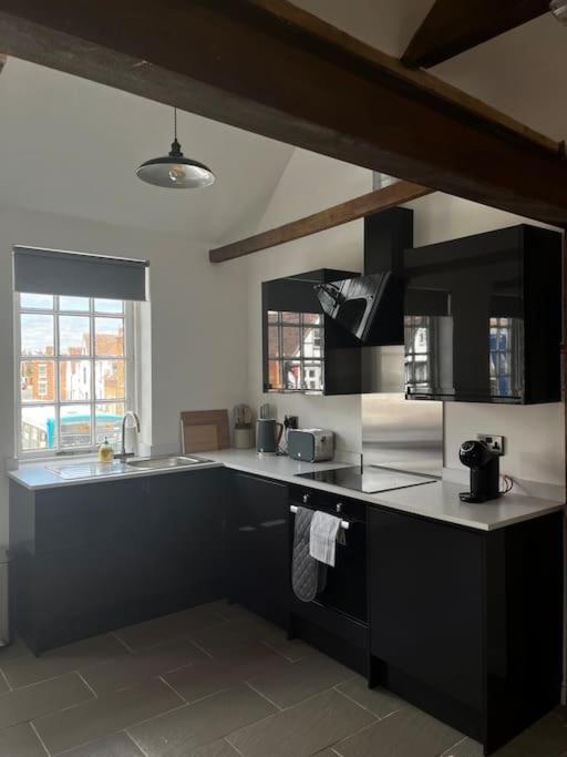 The Fish Loft Apartment Tewkesbury Exterior photo